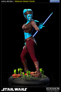 Aayla Secura Premium Format Figure (Star Wars)