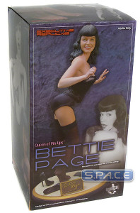 1/4 Scale Bettie Page - Queen of Pin-Ups Statue
