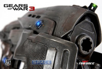 1:1 C.O.G. Snub Life-Size Replica (Gears of War 3)