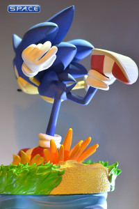 Modern Sonic Statue (Sonic the Hedgehog)