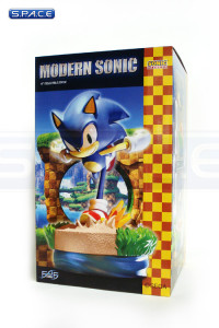 Modern Sonic Statue (Sonic the Hedgehog)