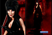 Elvira in Coffin Premium Format Figure (Elviras Movie Macabre)