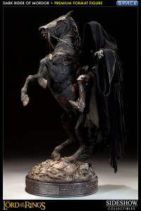 Dark Rider of Mordor Premium Format Figure (The Lord of the Rings)