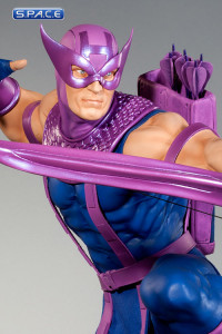 Hawkeye Premium Format Figure (Marvel)