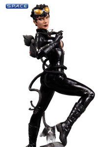 Catwoman Statue from the New 52 (Cover Girls of the DC Universe)