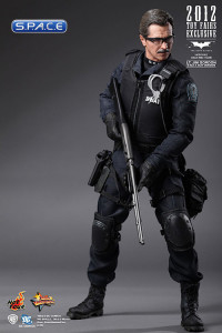 1/6 Scale Lt. Jim Gordon - S.W.A.T. Version MMS182 (Batman - The Dark Knight)
