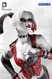 Harley Quinn Statue (Batman Arkham City)