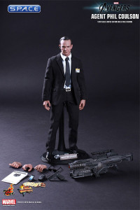 1/6 Scale Agent Phil Coulson Movie Masterpiece MMS189 (The Avengers)