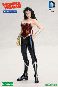 1/10 Scale Wonder Woman The New 52 ARTFXPlus Model Kit (DC Comics)