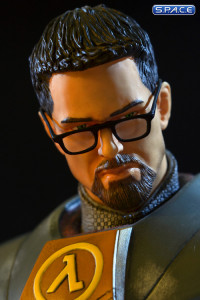 1/4 Scale Gordon Freeman Exclusive Statue (Half-Life 2)
