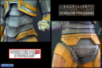 1/4 Scale Gordon Freeman Exclusive Statue (Half-Life 2)