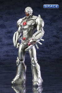 1/10 Scale Cyborg The New 52 ARTFXPlus Model Kit (DC Comics)