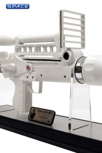 1:1 Moonraker Laser Rifle Replica (James Bond)