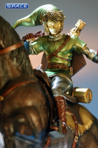 Link on Epona Statue Exclusive Version (Zelda - Twilight Princess)