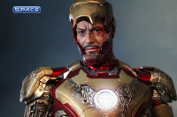 1/6 Scale Iron Man Mark XLII MMS197 Diecast Series (Iron Man 3)