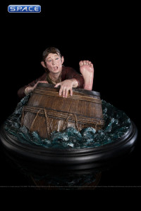 Bilbo Baggins Barrel Rider Mini-Statue (The Hobbit - The Desolation of Smaug)