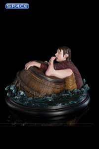 Bilbo Baggins Barrel Rider Mini-Statue (The Hobbit - The Desolation of Smaug)