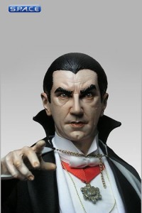 Bela Lugosi as Dracula Premium Format Figure (Universal Monsters)