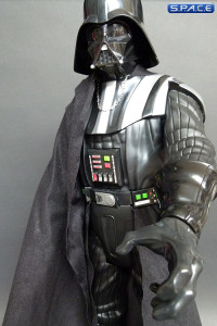 Giant Size Darth Vader (Star Wars)