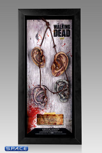 Daryl Dixons Walker Ears Prop Replica with Display Case (The Walking Dead)