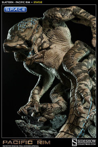 Slattern Statue (Pacific Rim)