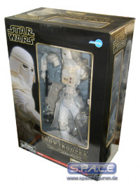 1/7 Scale Snowtrooper Snap Fit Model Kit (Star Wars - TESB)