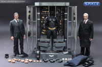 1/6 Scale Batman Armory with Bruce Wayne and Alfred Pennyworth MMS236 (Batman)