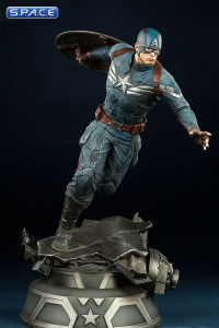 Captain America Premium Format Figure (Captain America: The Winter Soldier)