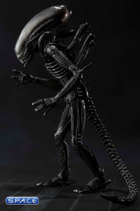 S.H.MonsterArts Big Chap Alien (Alien)