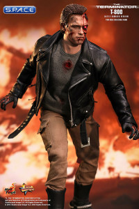 1/6 Scale T-800 Battle Damaged Version Movie Masterpiece MMS238 (The Terminator)