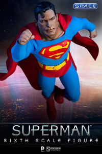 1/6 Scale Superman (DC Comics)