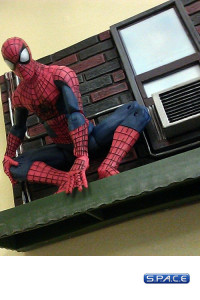 Spider-Man with Wall Base from The Amazing Spider-Man 2 (Marvel Select)