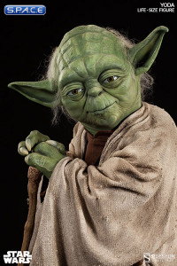 1:1 Yoda life-size Statue (Star Wars)