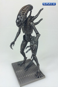 1/18 Scale Xenomorph Soldier  (Aliens: Colonial Marines)