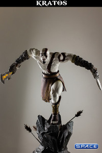 1/4 Scale Lunging Kratos Statue (God of War)