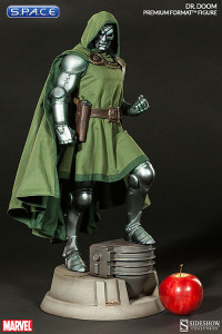 Doctor Doom Premium Format Figure (Marvel)