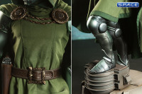 Doctor Doom Premium Format Figure (Marvel)