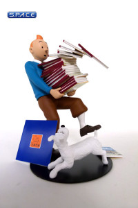 Tintin Carrying Albums (Tintin)