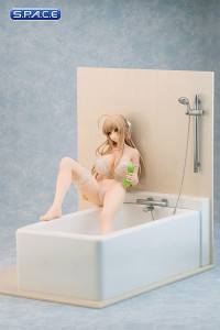1/6 Scale Maria Saotome PVC Statue with Cushion Base and Bathtub Diorama (Sex Life)